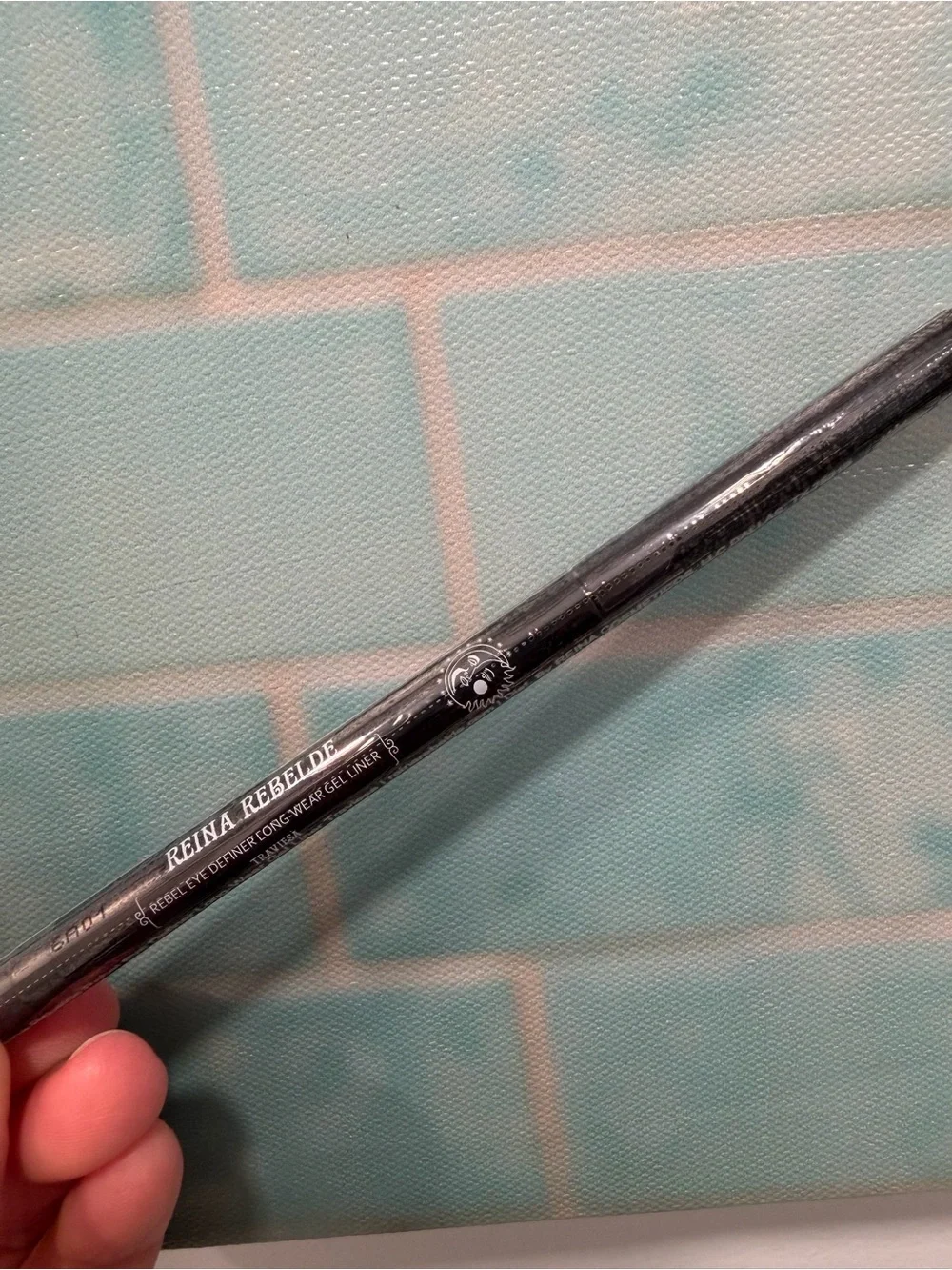 Black Eyeliner Pencil - Precise Definition